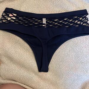 Victoria’s Secret/ Pink thongs